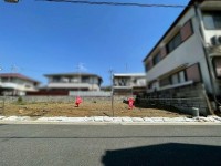 GNスタイル 土地約３８．１３坪、南向きの整形地です！
お好きなハウスメーカーで建築可能！
近鉄大阪線「高安」駅まで徒歩１０分の立地♪