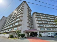 GNスタイル ～５階部分３ＬＤＫ～
リフォーム済みのためお引き渡し後すぐに新生活が始められます♪
関西本線「八尾」駅まで徒歩９分の立地！