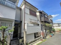 GNスタイル ■近鉄大阪線 河内山本駅まで徒歩約10分！■2025年6月エコキュート新調♪その他のリフォーム歴もございますので、そのままでもお住まい頂けます♪