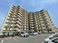 GNスタイル ～７階部分３ＬＤＫ、ペット飼育可能マンションです♪～
令和７年４月リフォーム済み♪お引き渡し後すぐに新生活が始められます。