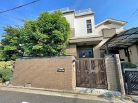 GNスタイル ～鉄骨造３階建て５ＬＤＫ～
ＬＤＫ約２５．６帖、ご家族でゆったりと過ごしていただけます。
