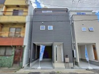 GNスタイル ～４号棟２ＳＬＤＫ～
各所に収納スペースが確保されておりお部屋をスッキリとお使いいただけます♪
小学校・中学校ともに徒歩５分圏内のためお子様の通学も安心。