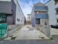 GNスタイル ～建築条件なし売土地、お好きなハウスメーカーで建築可能です♪～
現況更地、南向きの土地です！