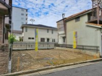 GNスタイル 土地約２０．４８坪、間口約７．６ｍの整形地！
お好きなハウスメーカーで建築可能です♪
関西本線「久宝寺」駅まで徒歩７分の好立地◎