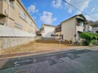 GNスタイル ★土地約２７坪、間口約１０．４ｍの整形地
★お好きなハウスメーカーで建築可能です♪
★建物解体更地渡し