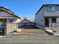 GNスタイル ★１号棟４ＬＤＫ　カースペース２台可能♪（車種による）
★約１９．７帖の広々ＬＤＫ！ご家族でゆったりと過ごしていただけます。