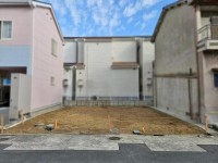 GNスタイル ～建築条件なし売土地、お好きなハウスメーカーで建築可能です♪～
間口約７．７ｍの整形地♪建物解体更地渡し！