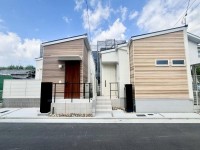 ≪１号地≫
★愛犬と暮らすコンパクト平屋住宅
★水栓付きの中庭がありガーデニング好きさんにもおすすめ♪
★近鉄大阪線「高安」駅まで徒歩４分