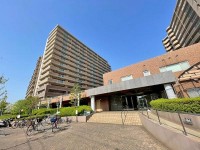 GNスタイル 南向きの３ＬＤＫにつき日当たり風通り良好！リビング広々１５帖！近隣商業施設充実しており便利な住環境です！