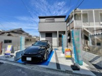 GNスタイル ★１号棟２ＳＬＤＫ
★約１９．６帖の広々ＬＤＫ♪ご家族でゆったりと過ごしていただけます。
★収納スペースが充実しておりお部屋をスッキリとお使いいただけます♪