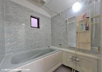 GNスタイル 〇平成１３年築、２沿線利用可能な３階建４ＬＤＫ
〇駅まで徒歩圏内にカースペース１台付き