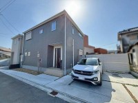 GNスタイル ◆令和７年３月建築　リビング１６．５帖の４ＬＤＫ！
◆駐車場２台可能！
◆お子様やペットものびのび遊べる庭付き♪