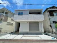 GNスタイル ★令和８年６月完成予定４ＬＤＫ
★リビングで遊ぶお子様を見守りながらお料理ができる対面キッチン
