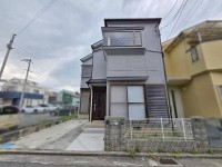 GNスタイル ★木造２階建て４ＳＬＤＫ！
★室内リフォーム済みのためお引き渡し後すぐに新生活が始められます♪