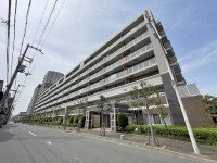 GNスタイル ★２階部分２ＬＤＫ、南向きバルコニーのお部屋！
★谷町線「平野」駅まで徒歩９分♪その他周辺商業施設が充実しており生活に便利な立地です◎