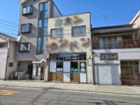 GNスタイル ★公簿面積約２９．９９坪、南向きの土地です♪
★前面道路幅は約１１ｍありお車の出し入れも安心