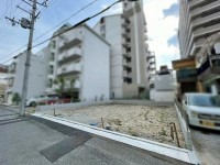 GNスタイル ★Ａ号地３ＬＤＫ
★約１７．２帖のＬＤＫと全居室６帖以上ありゆったりとした間取りになっています。
★周辺商業施設が充実しており生活に便利な立地です♪