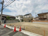 ★A号地
★建築条件なし売土地!お好きなハウスメーカーで建築可能です♪
★周辺商業施設が充実しており生活に便利な立地です。