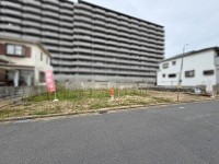 ★２号棟
★令和８年１２月完成予定、３ＬＤＫのオール電化住宅です！
★カースペース並列２台可能♪（車種による）
★食洗器・浴室乾燥機・カーテンレール・網戸が標準仕様◎