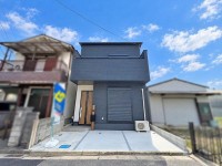 GNスタイル ★令和８年５月完成済み３ＬＤＫ！
★ご家族やお客様との会話も楽しめる対面キッチン
★全居室に収納スペースが確保されておりお部屋をスッキリとお使いいただけます♪